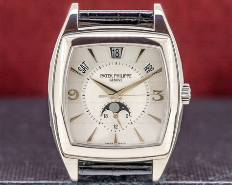 patek philippe 5135|Patek Philippe Gondolo Calendario 5135G .